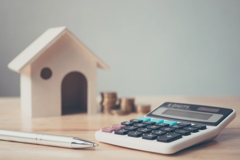"home loan repayment schedule with principal and interest breakdown"