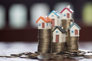 can a Australian expat get a construction loan?