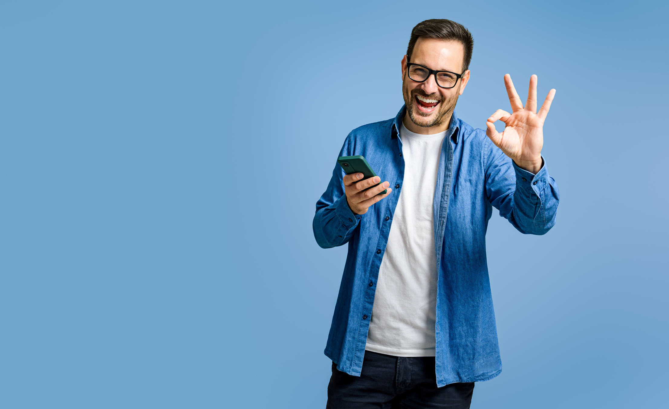 A satisfied man after successfully securing Australian expat home loans