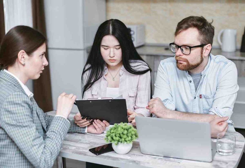What Mortgage Hardship Options Can a Lender Offer